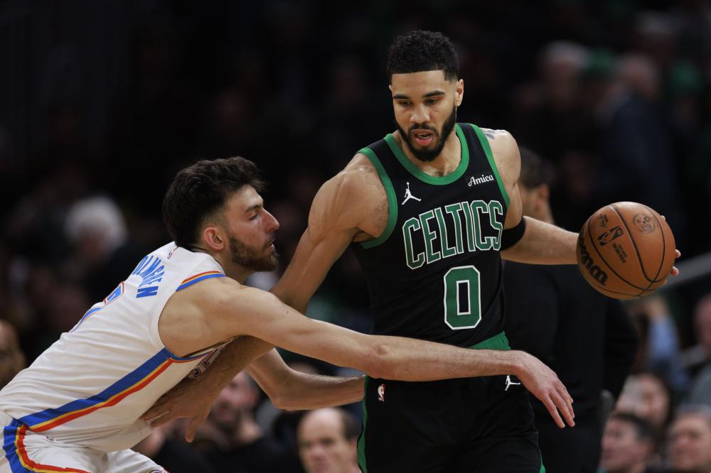 斯基拉：米兰计划买断沃克，并准备签约至年.