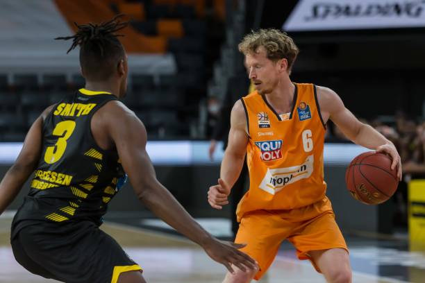 主帅在名单 主帅在名单