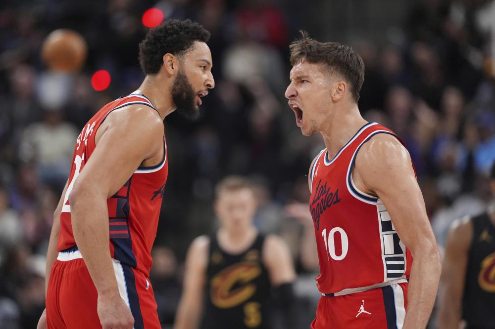 亮相与挑战 亮相与挑战