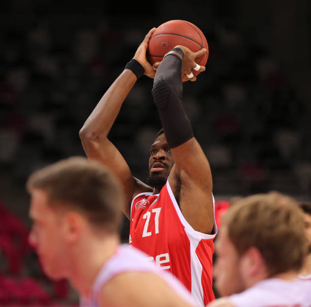 特队的交锋 特队的交锋