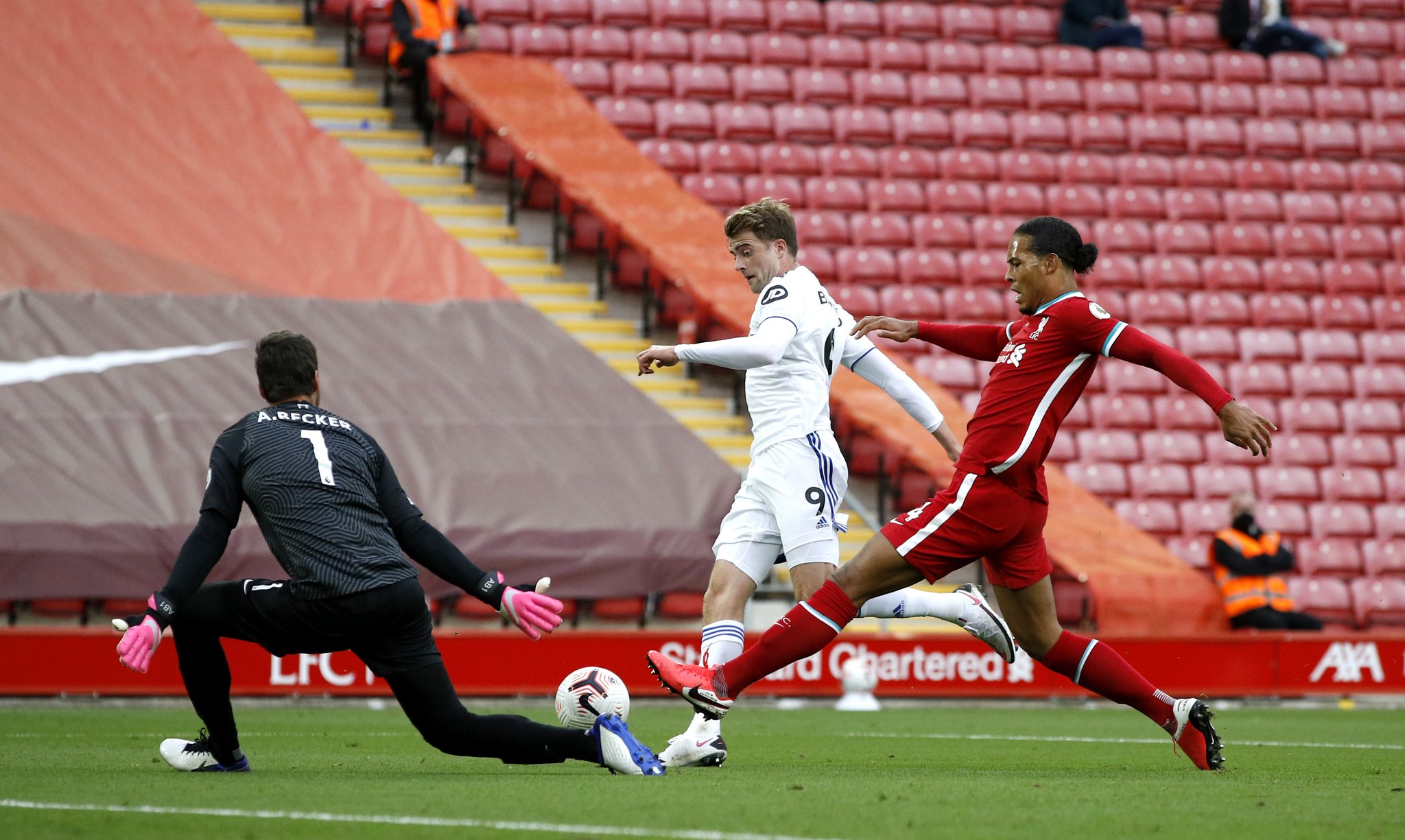 并成为球队 并成为球队