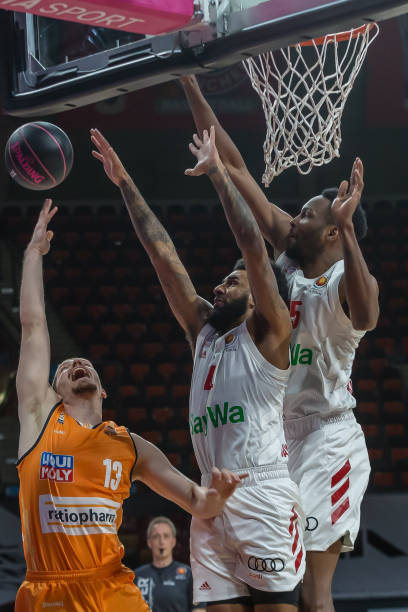 但随后的身 但随后的身